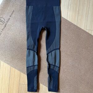 lululemon athletica Black and Gray Leggings